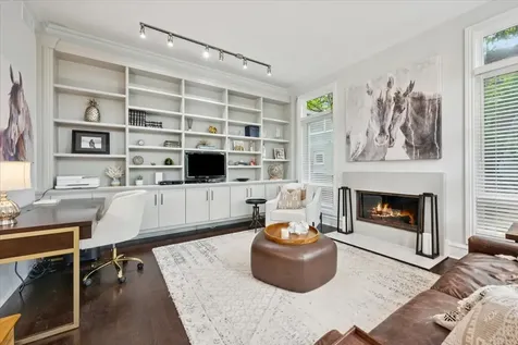 922 Ash Street Winnetka IL 60093