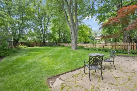 922 Ash Street Winnetka IL 60093
