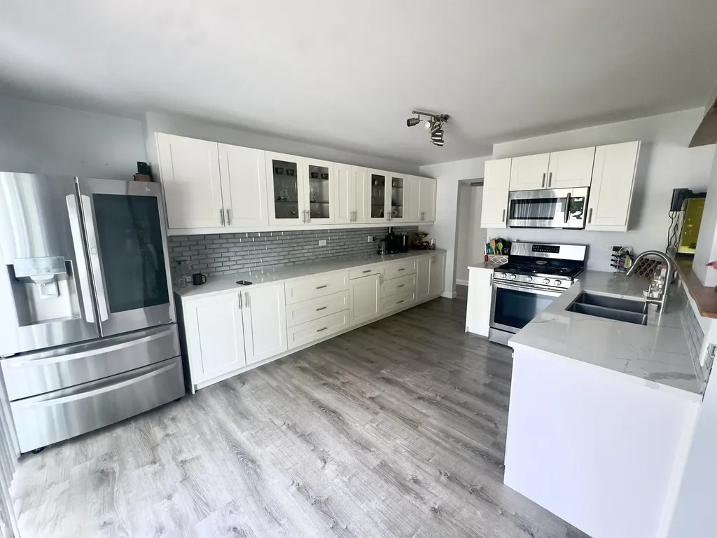 1914 Olde Mill Road Plainfield IL 60586