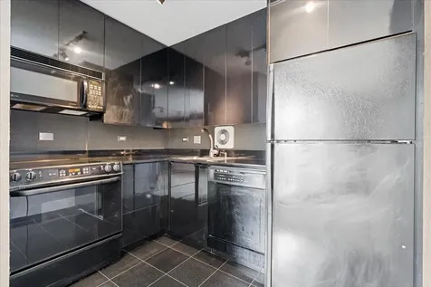 111 West Maple Street Chicago IL 60610