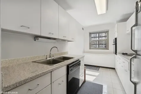535 North Michigan Avenue Chicago IL 60611