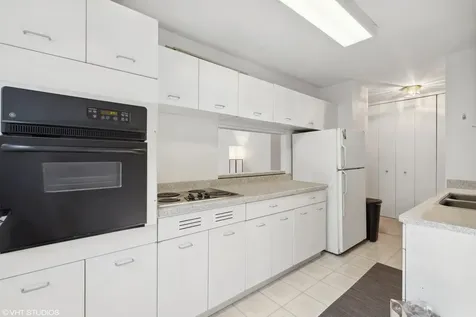 535 North Michigan Avenue Chicago IL 60611