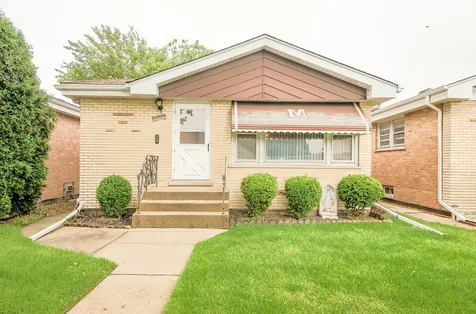 5010 Forster Avenue Schiller Park IL 60176