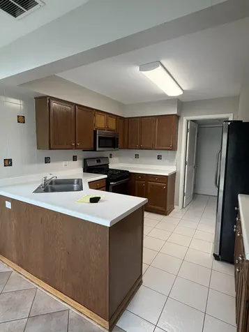 902 Sturnbridge Court Schaumburg IL 60173