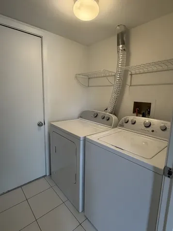 902 Sturnbridge Court Schaumburg IL 60173