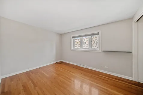 2607 Mayfair Avenue Westchester IL 60154