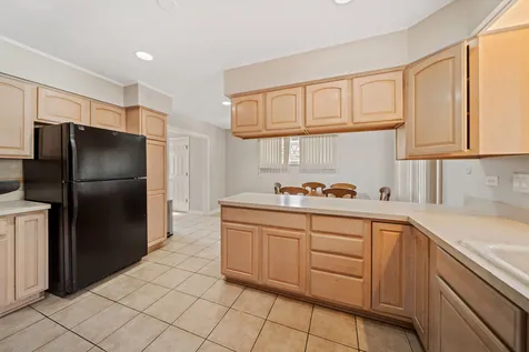 2607 Mayfair Avenue Westchester IL 60154