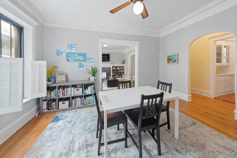 5522 South Cornell Avenue Chicago IL 60637