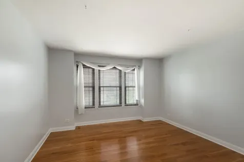 280 Pembrook Lane Mundelein IL 60060