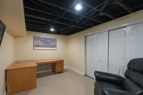 280 Pembrook Lane Mundelein IL 60060