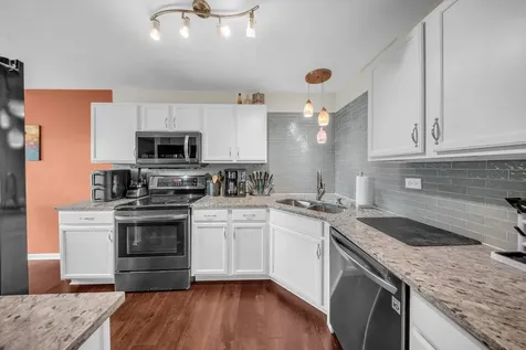 2248 Graystone Drive Joliet IL 60431