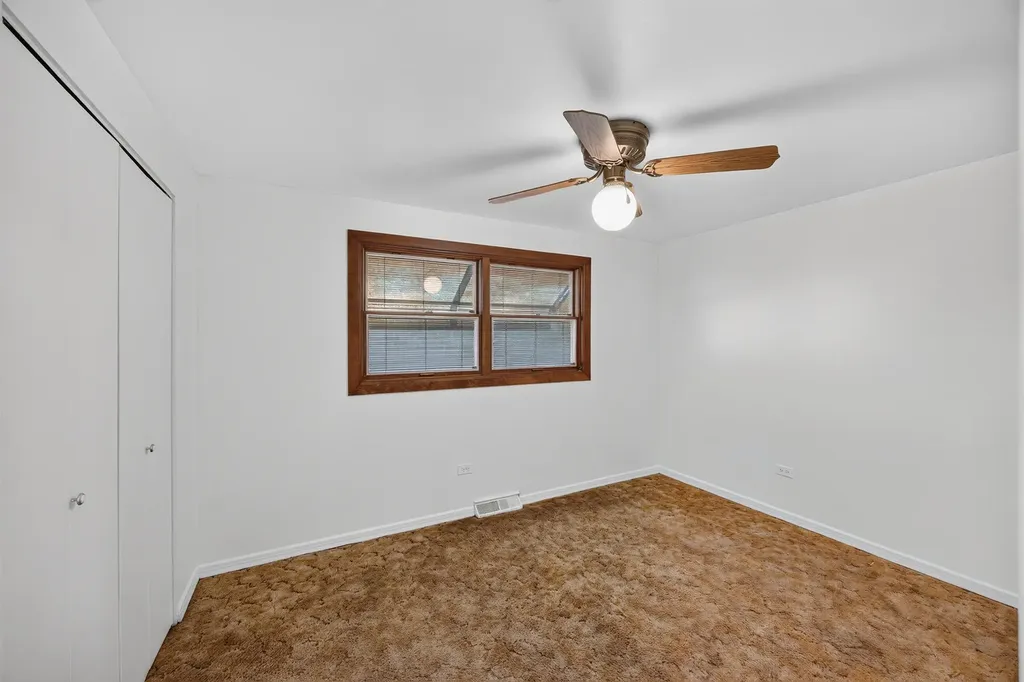 12723 South Marquette Avenue Chicago IL 60633
