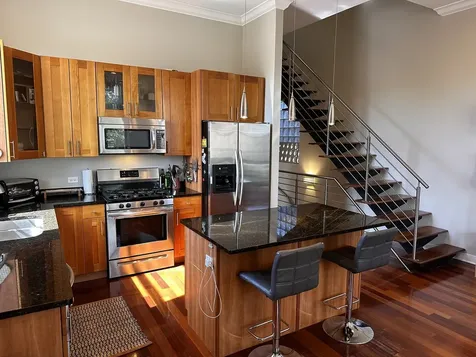 1516 West 19th Street Chicago IL 60608