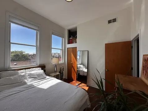 1516 West 19th Street Chicago IL 60608