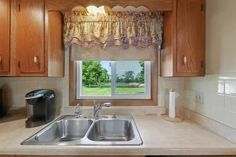 101 Lakeview Drive Gibson City IL 60936
