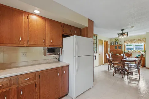 101 Lakeview Drive Gibson City IL 60936