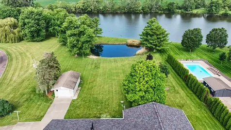 101 Lakeview Drive Gibson City IL 60936