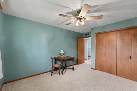 101 Lakeview Drive Gibson City IL 60936
