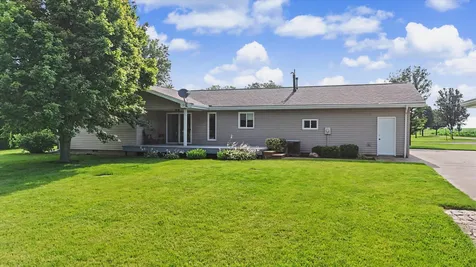 101 Lakeview Drive Gibson City IL 60936