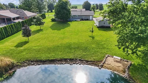 101 Lakeview Drive Gibson City IL 60936
