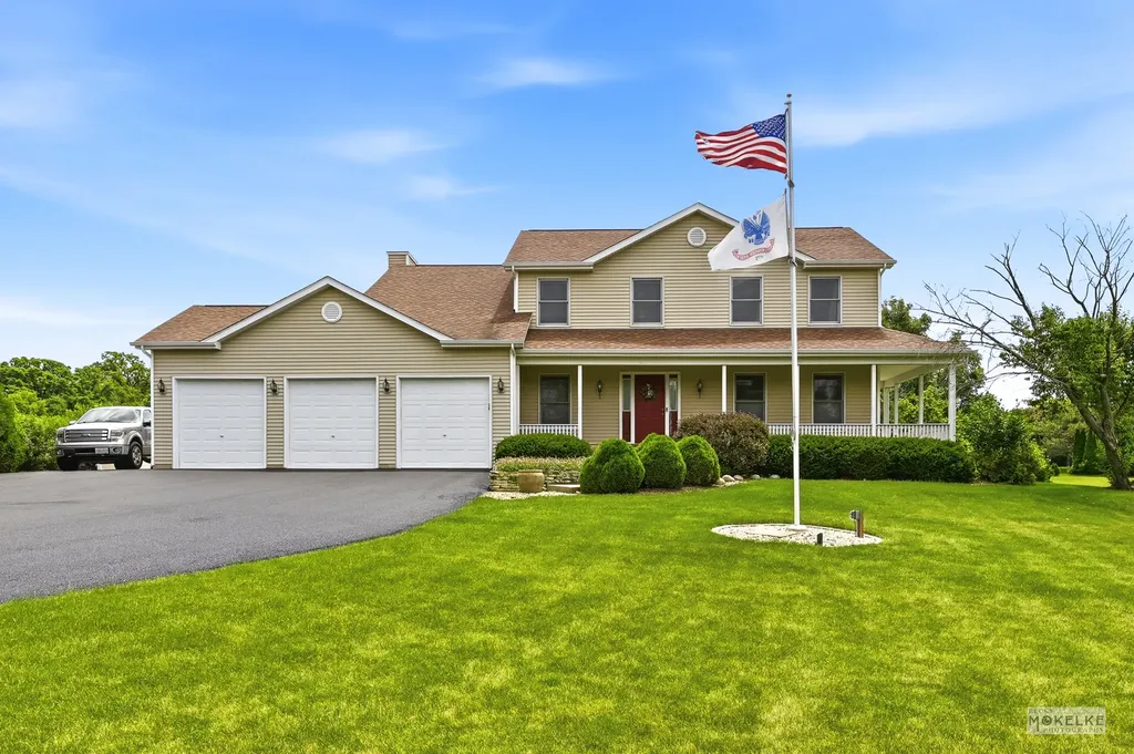 2066 Bernadette Lane Yorkville IL 60560