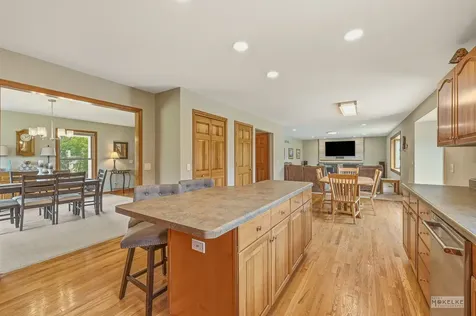 2066 Bernadette Lane Yorkville IL 60560