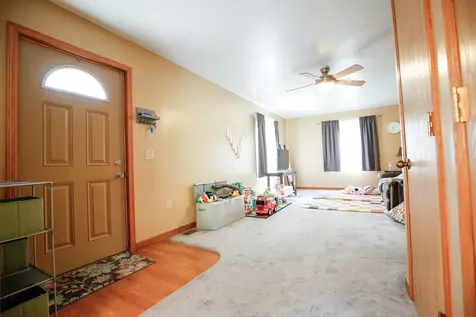 910 Stony Point Road Dixon IL 61021