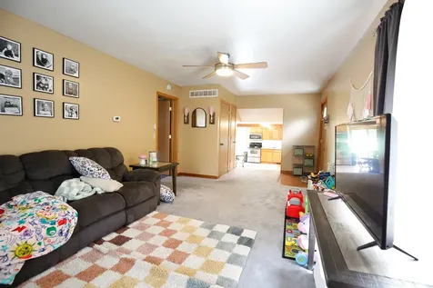 910 Stony Point Road Dixon IL 61021