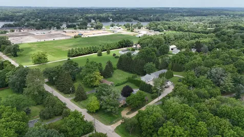 910 Stony Point Road Dixon IL 61021