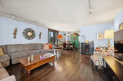 70 West Huron Street Chicago IL 60654