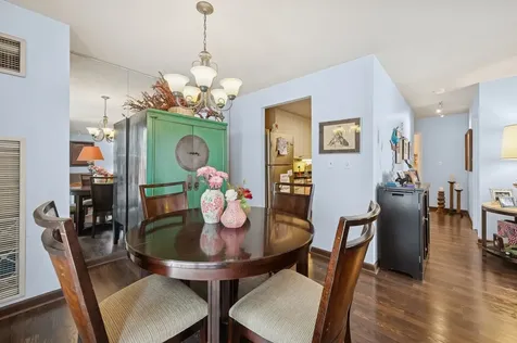 70 West Huron Street Chicago IL 60654