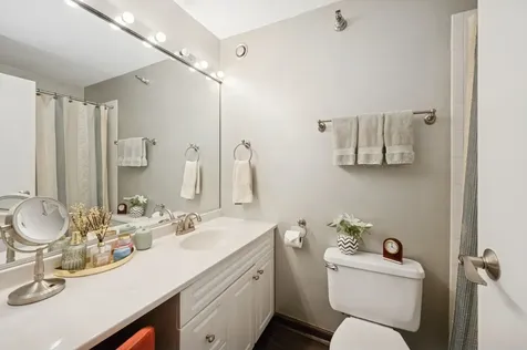 70 West Huron Street Chicago IL 60654