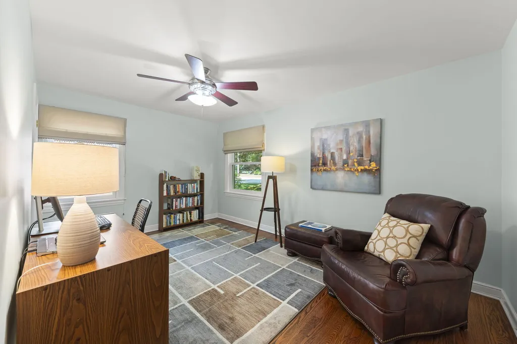 848 Woodland Drive Glen Ellyn IL 60137