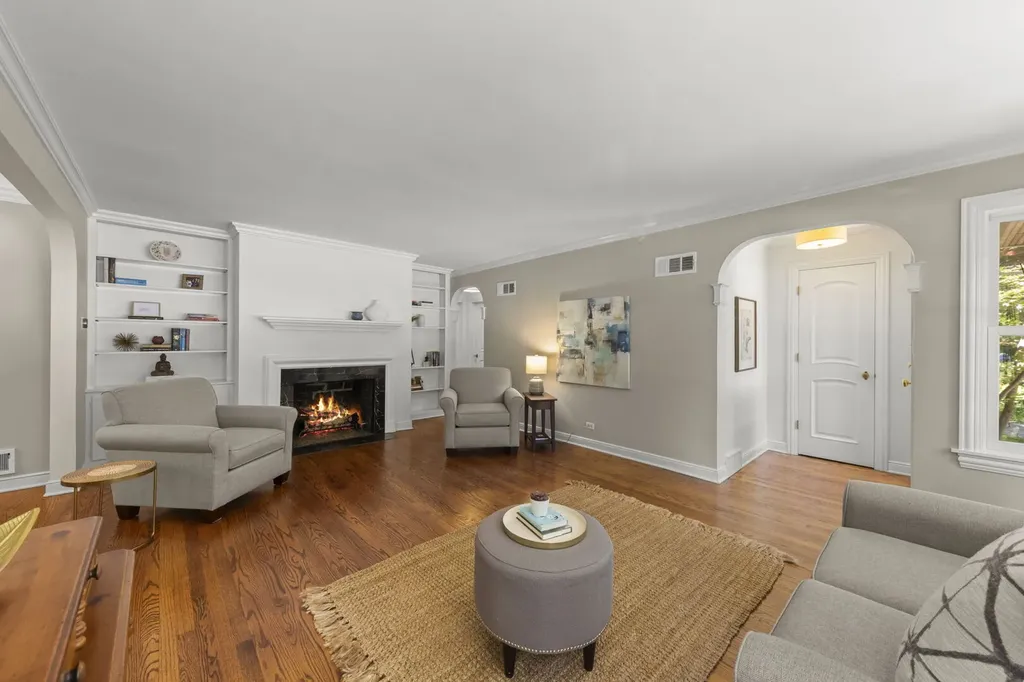 848 Woodland Drive Glen Ellyn IL 60137