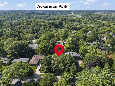 848 Woodland Drive Glen Ellyn IL 60137