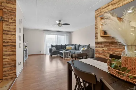 10571 Palos Place Palos Hills IL 60465