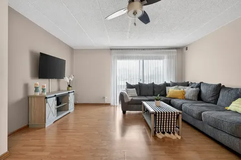 10571 Palos Place Palos Hills IL 60465