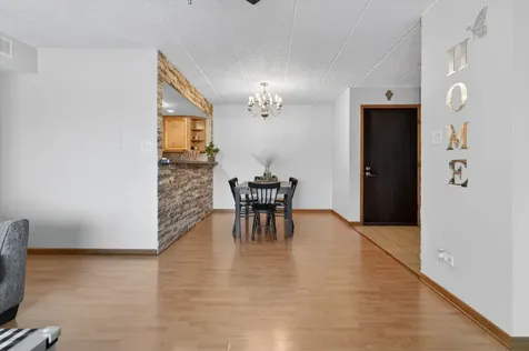 10571 Palos Place Palos Hills IL 60465