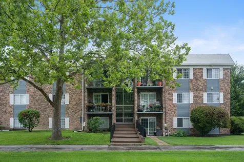 1627 North Windsor Drive Arlington Heights IL 60004