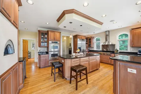 632 Philip Drive Bartlett IL 60103