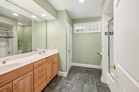 632 Philip Drive Bartlett IL 60103