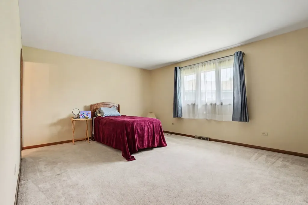 7758 Sequoia Court Orland Park IL 60462