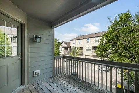 113 Blackhawk Court Wood Dale IL 60191