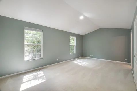 113 Blackhawk Court Wood Dale IL 60191
