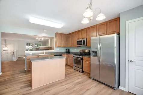 113 Blackhawk Court Wood Dale IL 60191