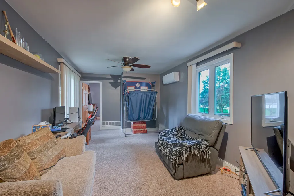 1605 South Regan Road New Lenox IL 60451