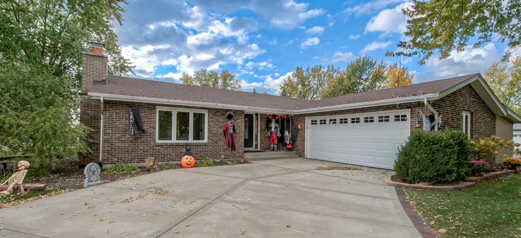 1605 South Regan Road New Lenox IL 60451