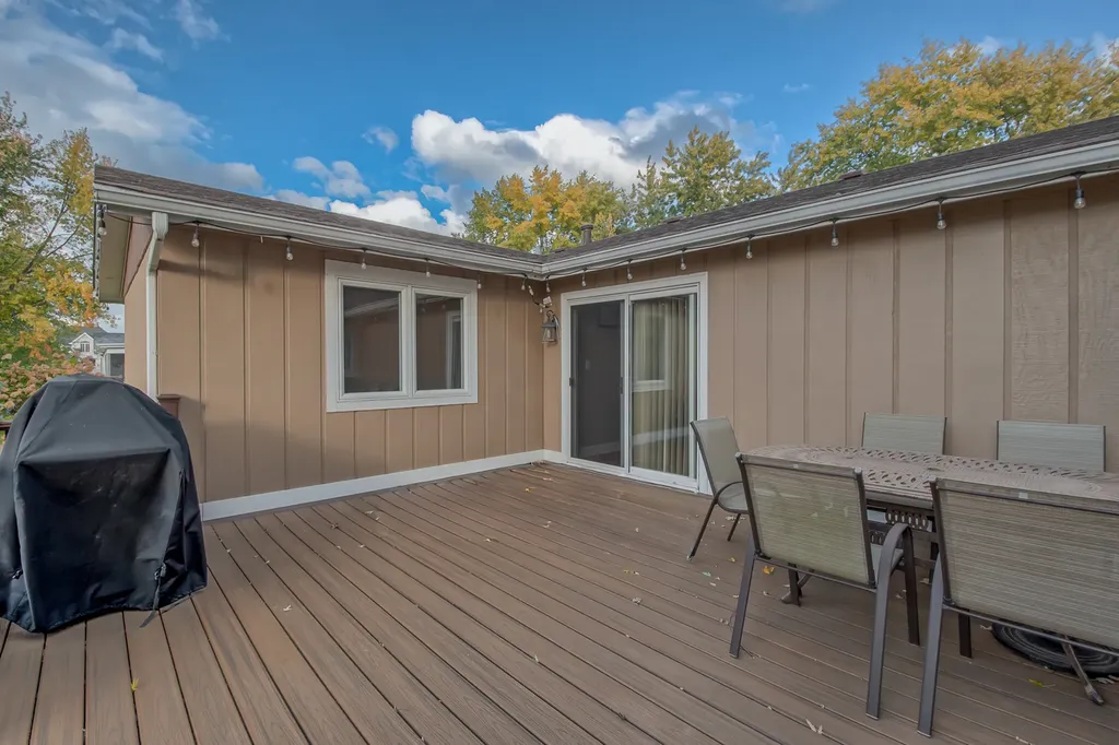 1605 South Regan Road New Lenox IL 60451