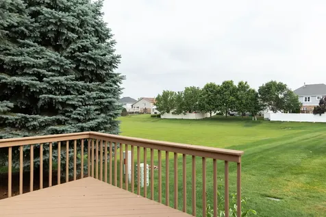 11432 Foxwoods Drive Oak Lawn IL 60453
