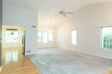 11432 Foxwoods Drive Oak Lawn IL 60453